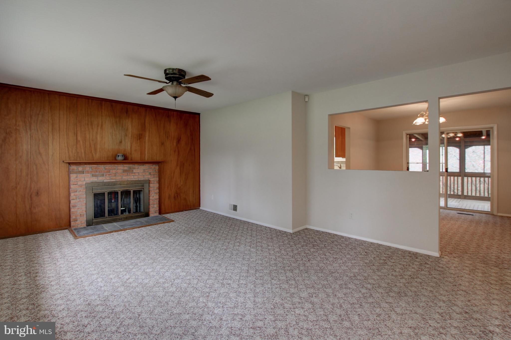 5604 Flag Run Drive Springfield, VA 22151 - Photo 15 of 30 Family Room