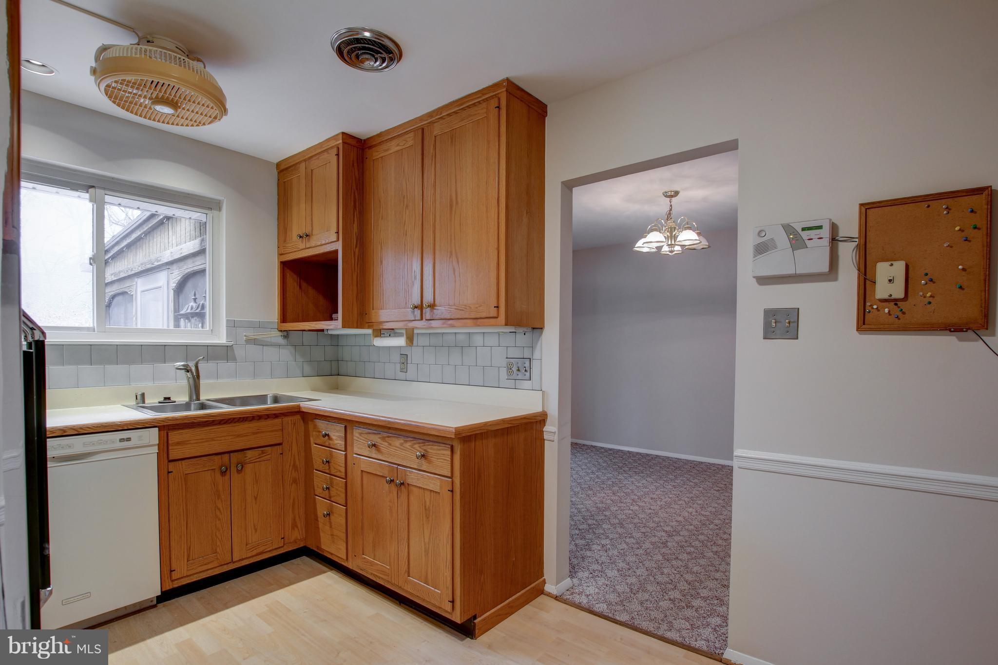 5604 Flag Run Drive Springfield, VA 22151 - Photo 28 of 30 Kitchen