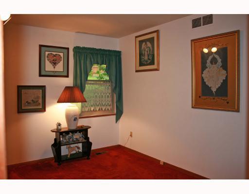1720 East Mile Road Springfield, OH 45503 - Photo 9 of 10