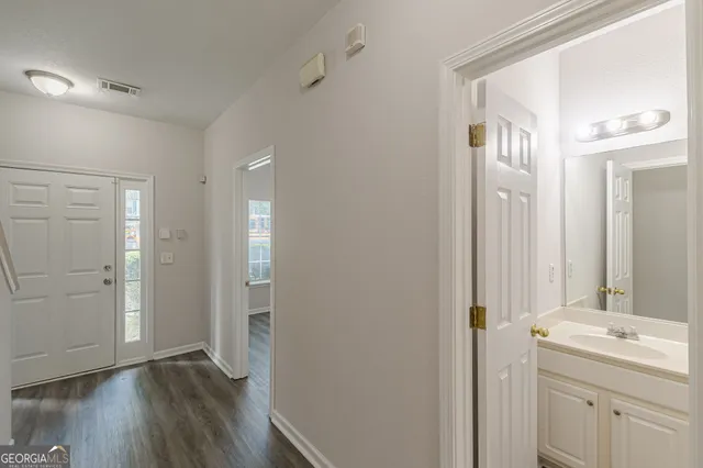 $1,600 | 274 Brookview Drive, Riverdale, GA 30274