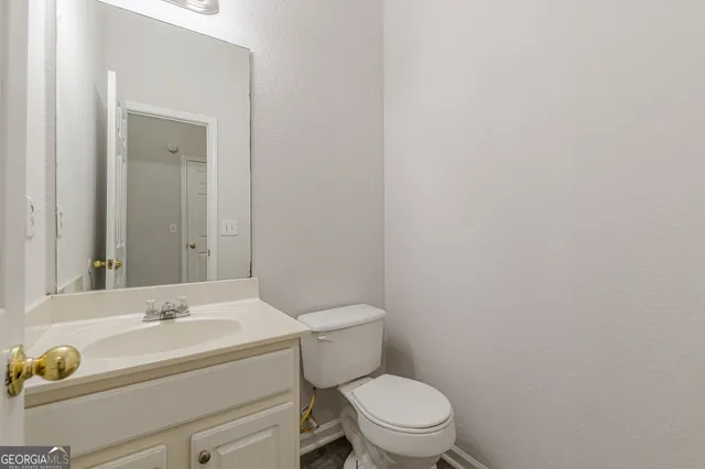 $1,600 | 274 Brookview Drive, Riverdale, GA 30274