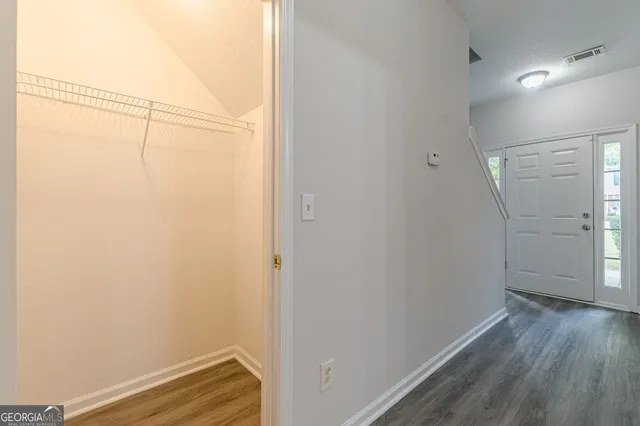 $1,600 | 274 Brookview Drive, Riverdale, GA 30274