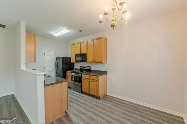 $1,600 | 274 Brookview Drive, Riverdale, GA 30274