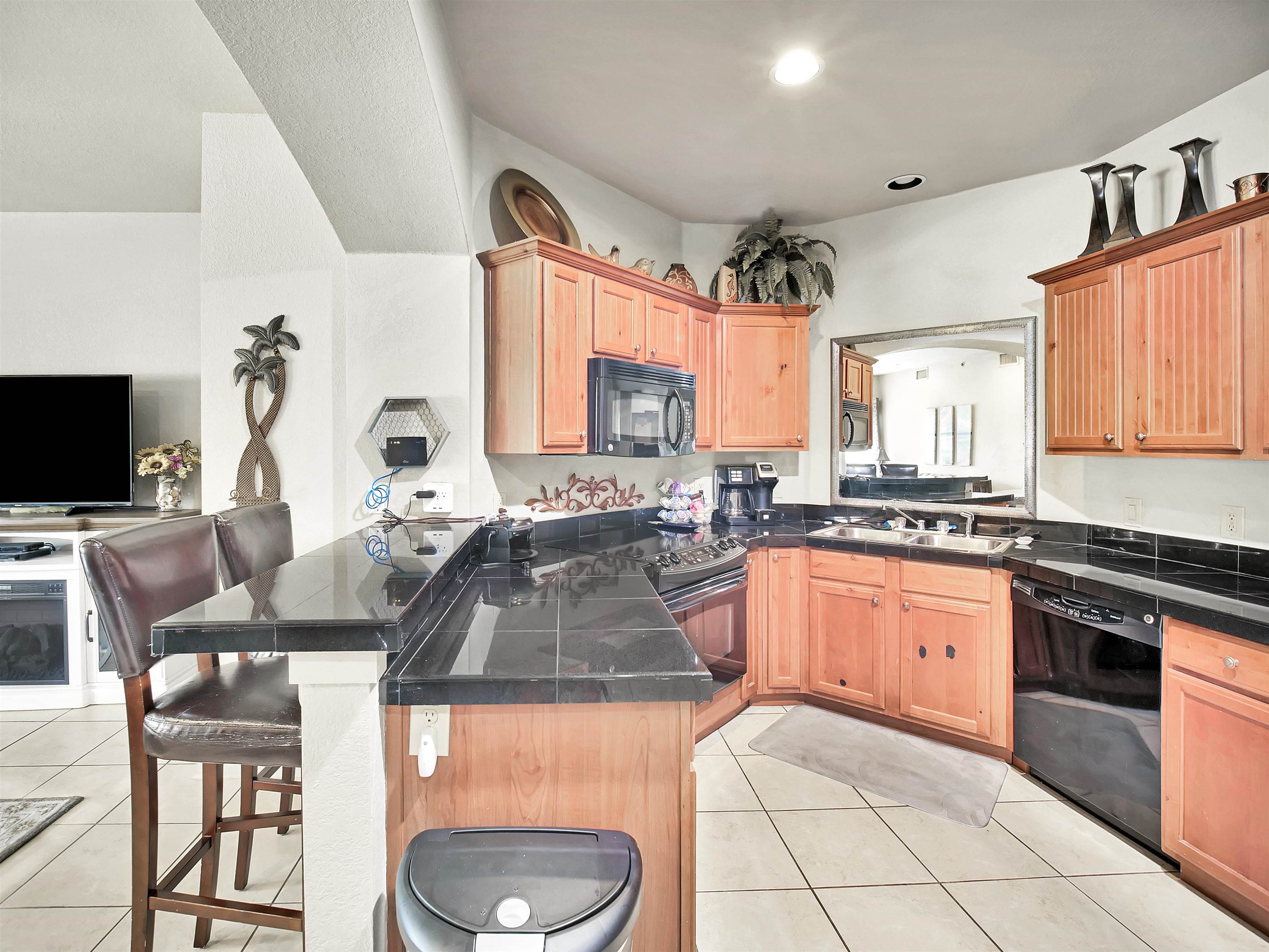 20050 Oak Road East, Unit 2306 Gulf Shores, AL 36542 - Photo 23 of 31