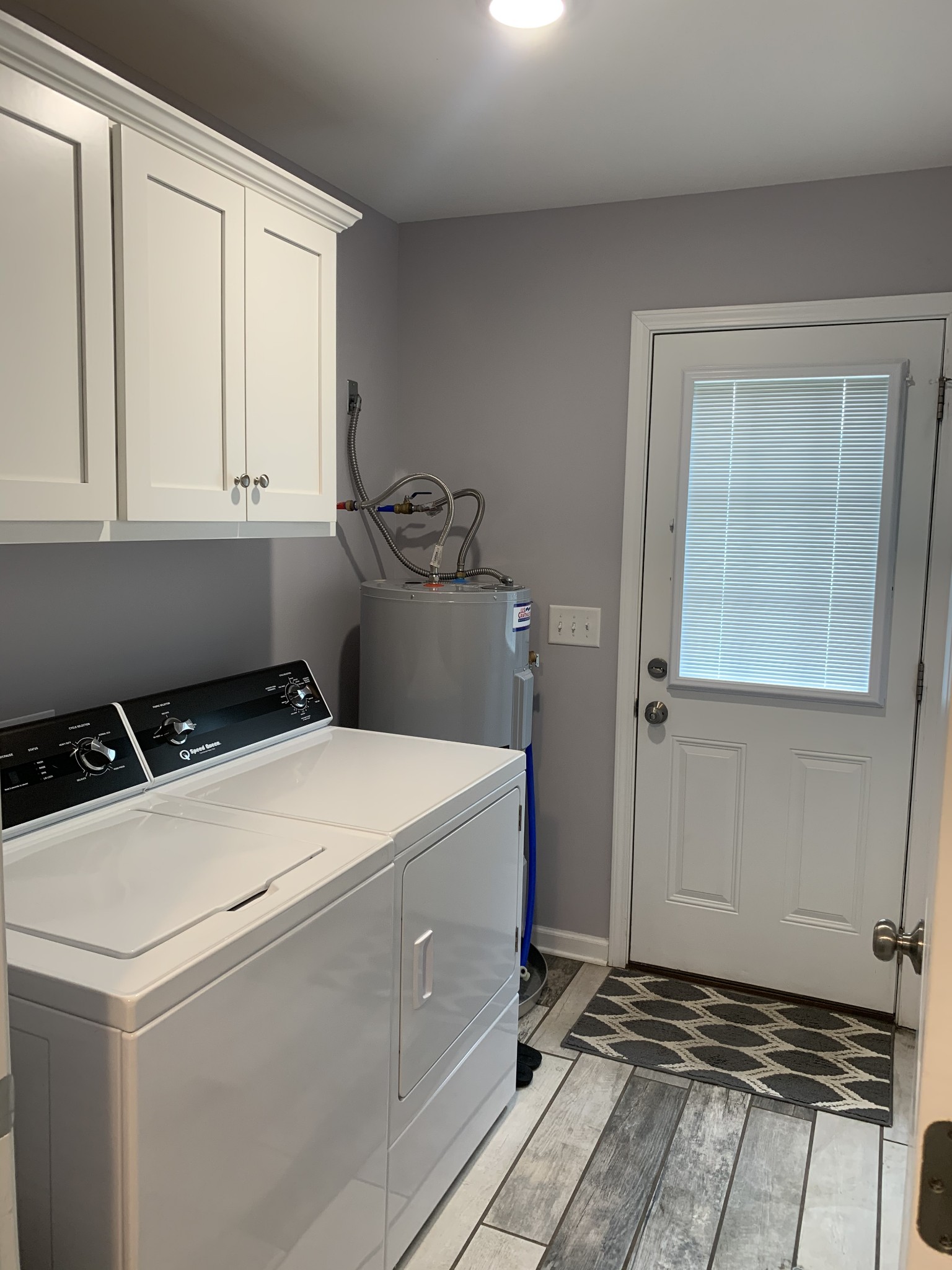 888 Prosser Road Leoma, TN 38468 - Photo 11 of 11 a utility room with dryer and washer