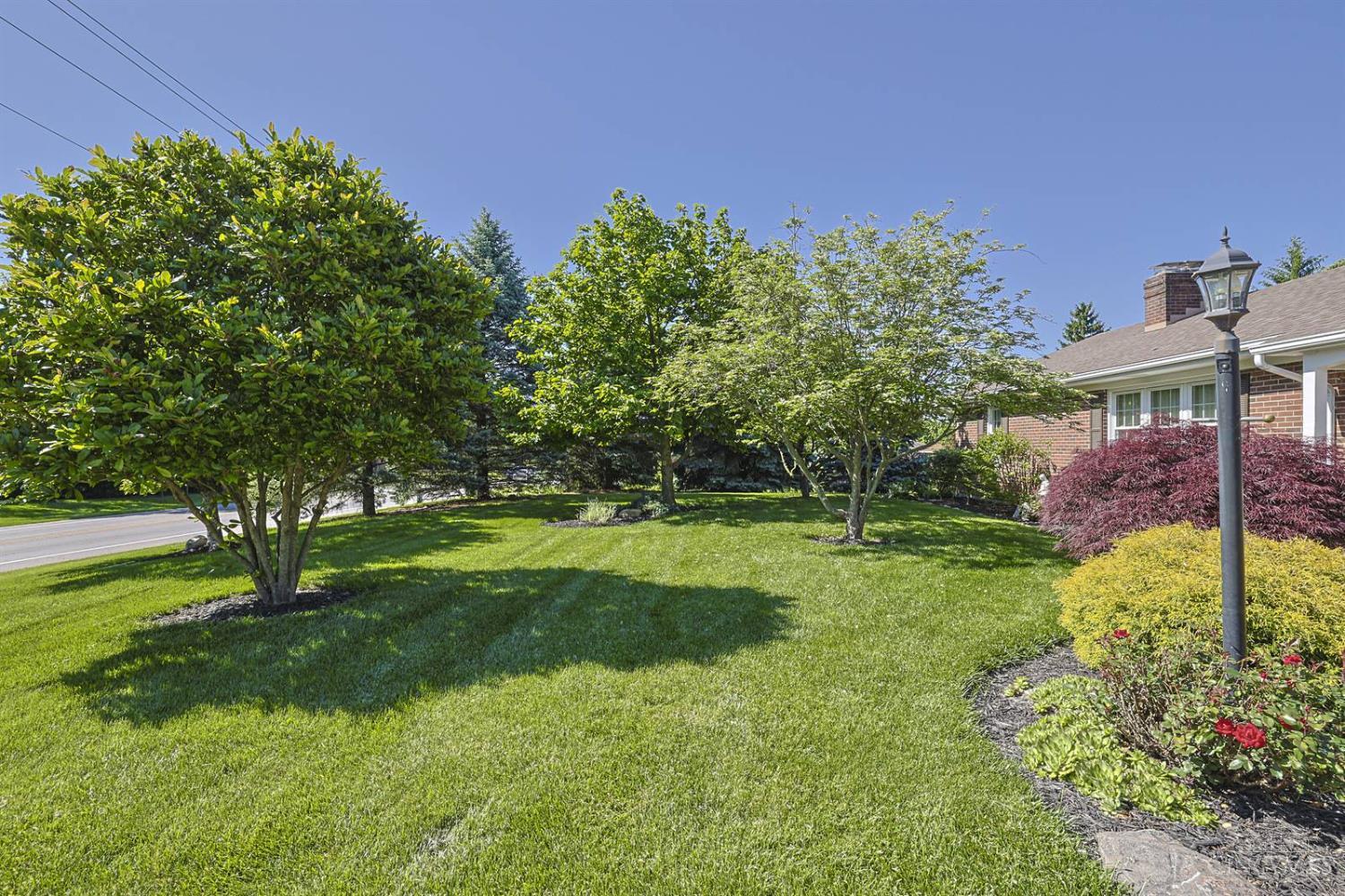 8161 Cox Road West Chester, OH 45069 - Photo 4 of 49 Gallery Image 4