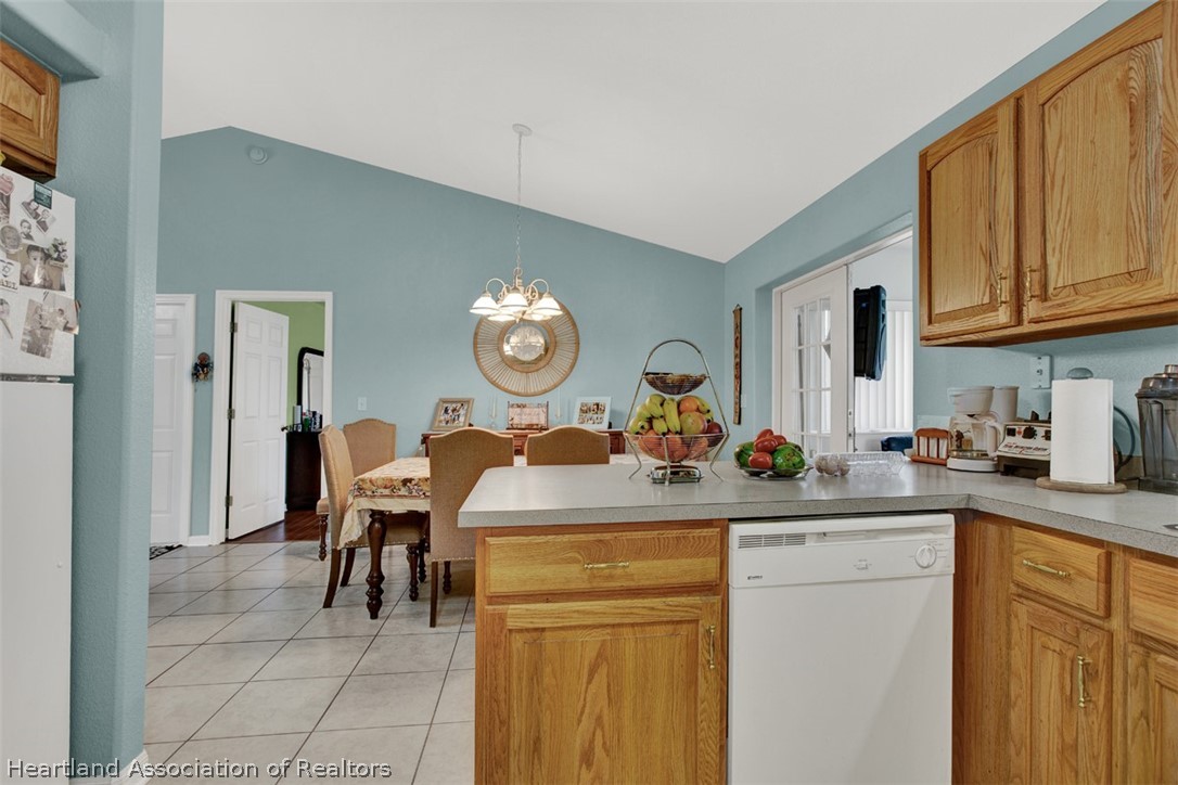 9130 Canter Path Sebring, FL 33875 - Photo 9 of 31 Gallery Image 9