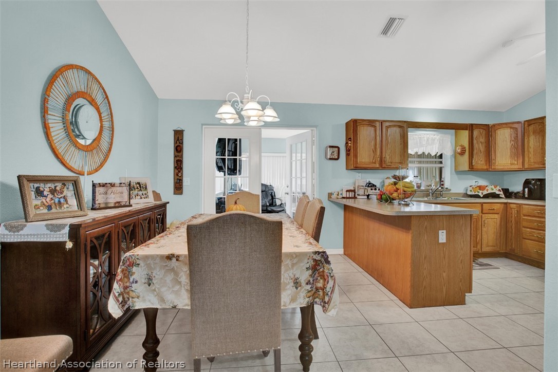 9130 Canter Path Sebring, FL 33875 - Photo 10 of 31 Gallery Image 10
