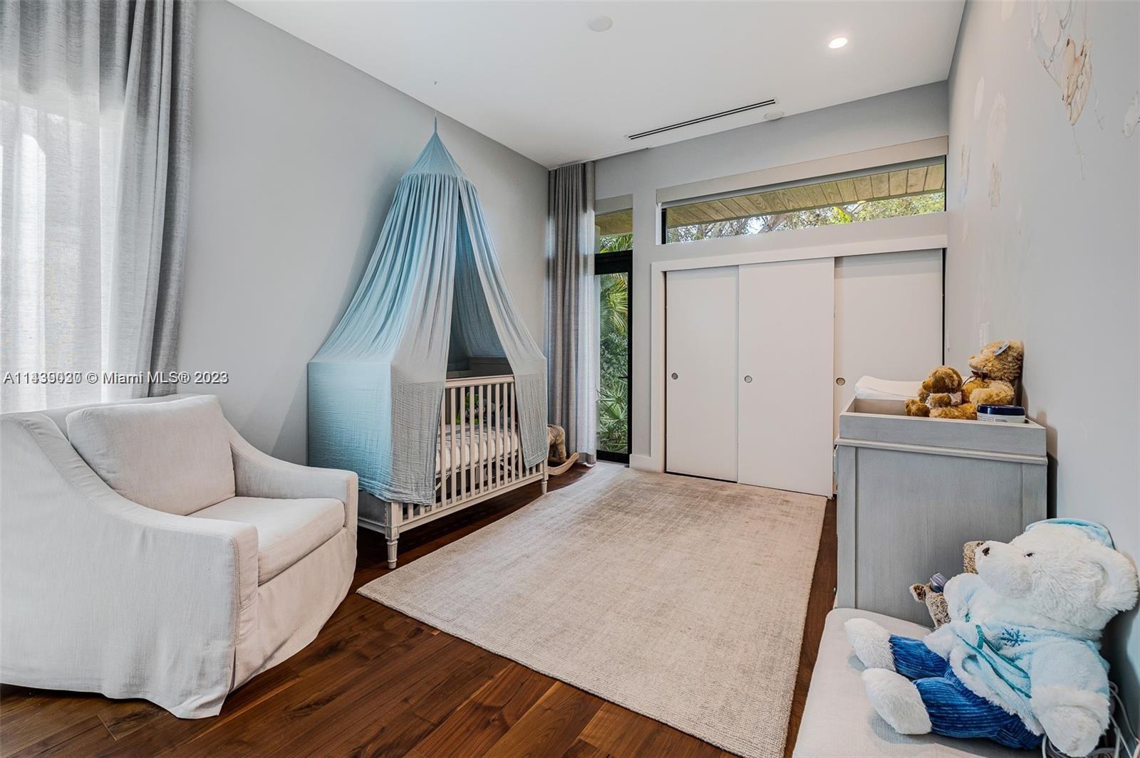 23 Samana Drive Miami, FL 33133 - Photo 13 of 19 a living room with furniture and a window