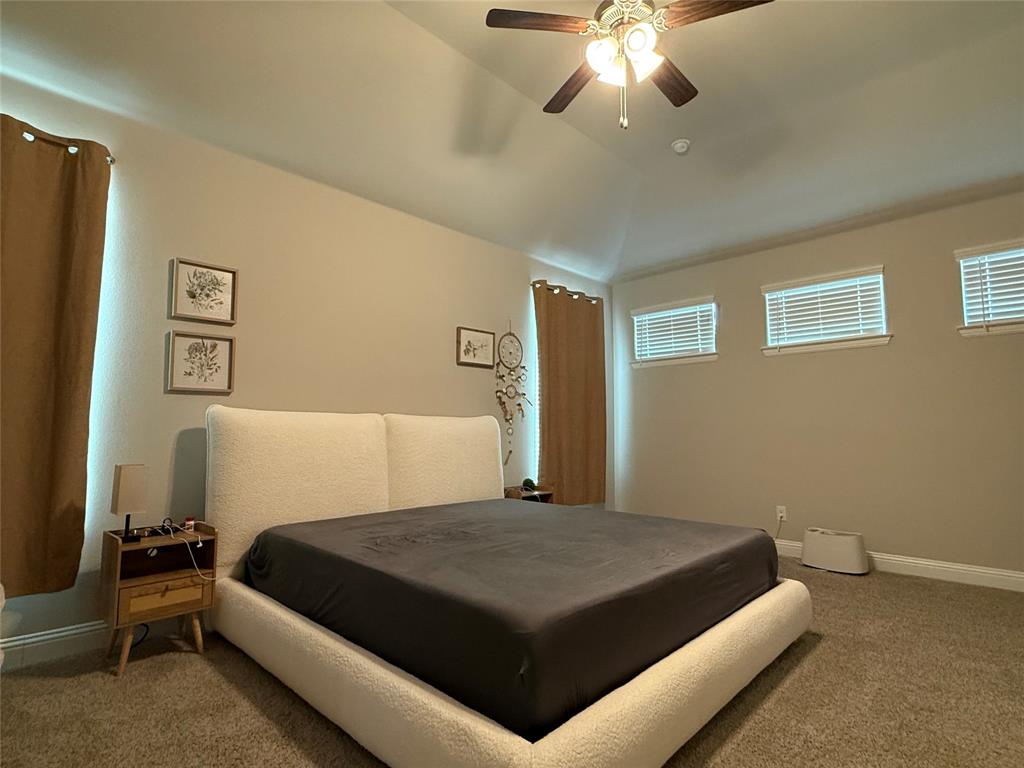 1721 Swallow Street Denton, TX 76205 - Photo 5 of 12