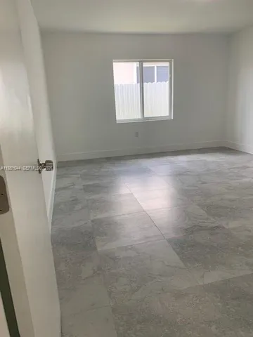 $3,500 | 21872 Southwest 118th Avenue, Unit 2, Miami, FL 33170