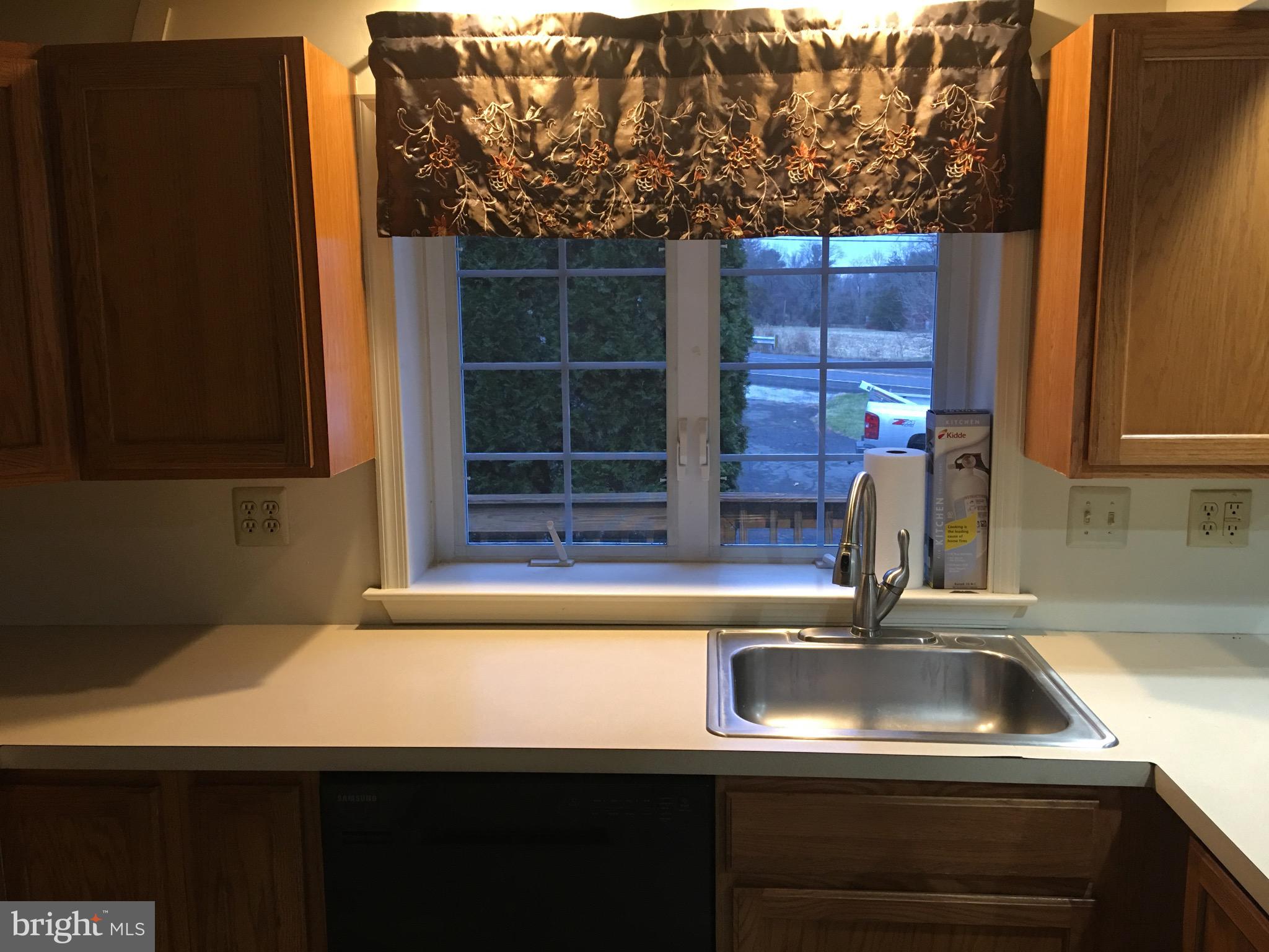 5449 Haring Road Pipersville, PA 18947 - Photo 22 of 31 Kitchen
