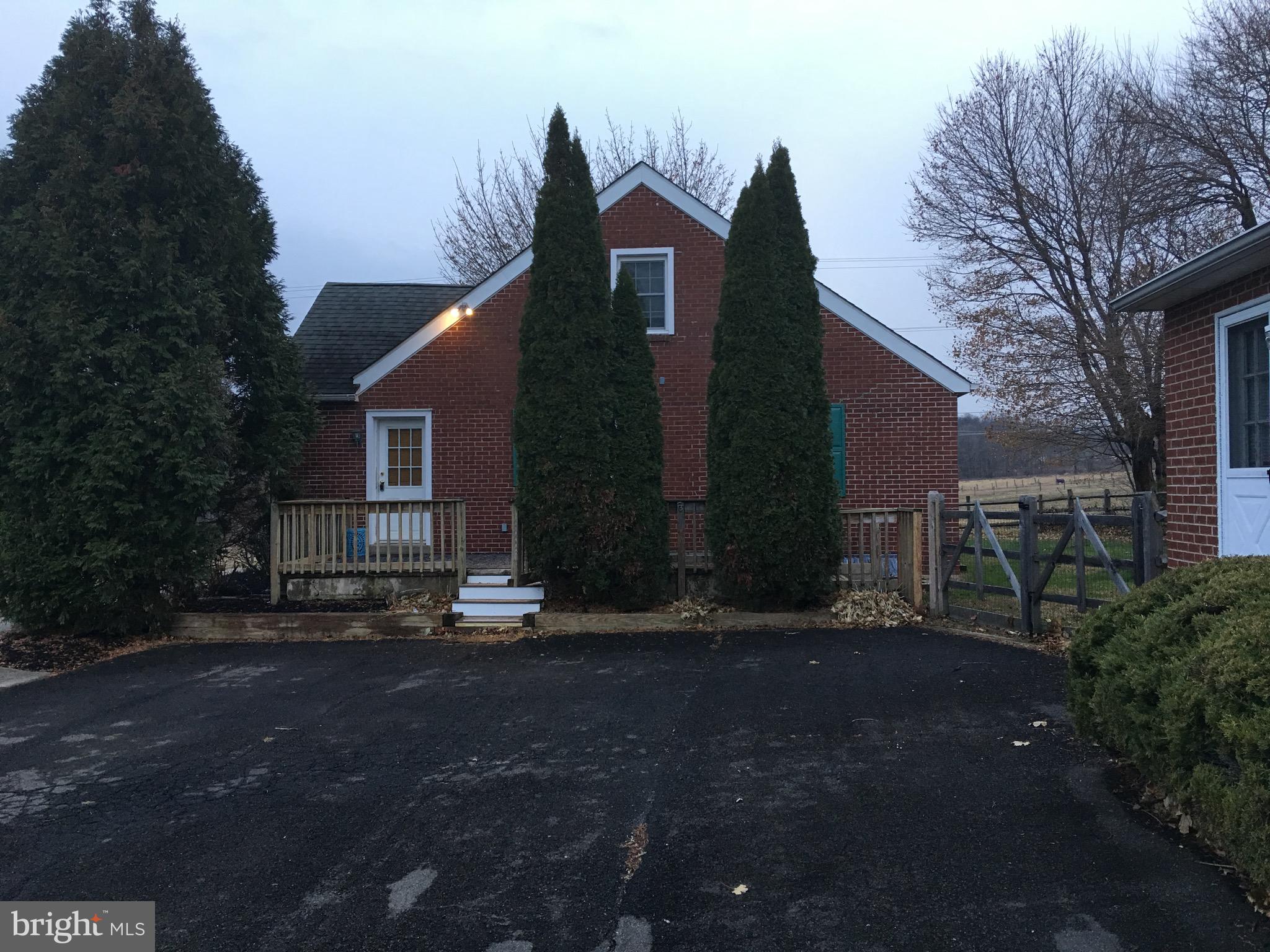 5449 Haring Road Pipersville, PA 18947 - Photo 10 of 31 Ample parking