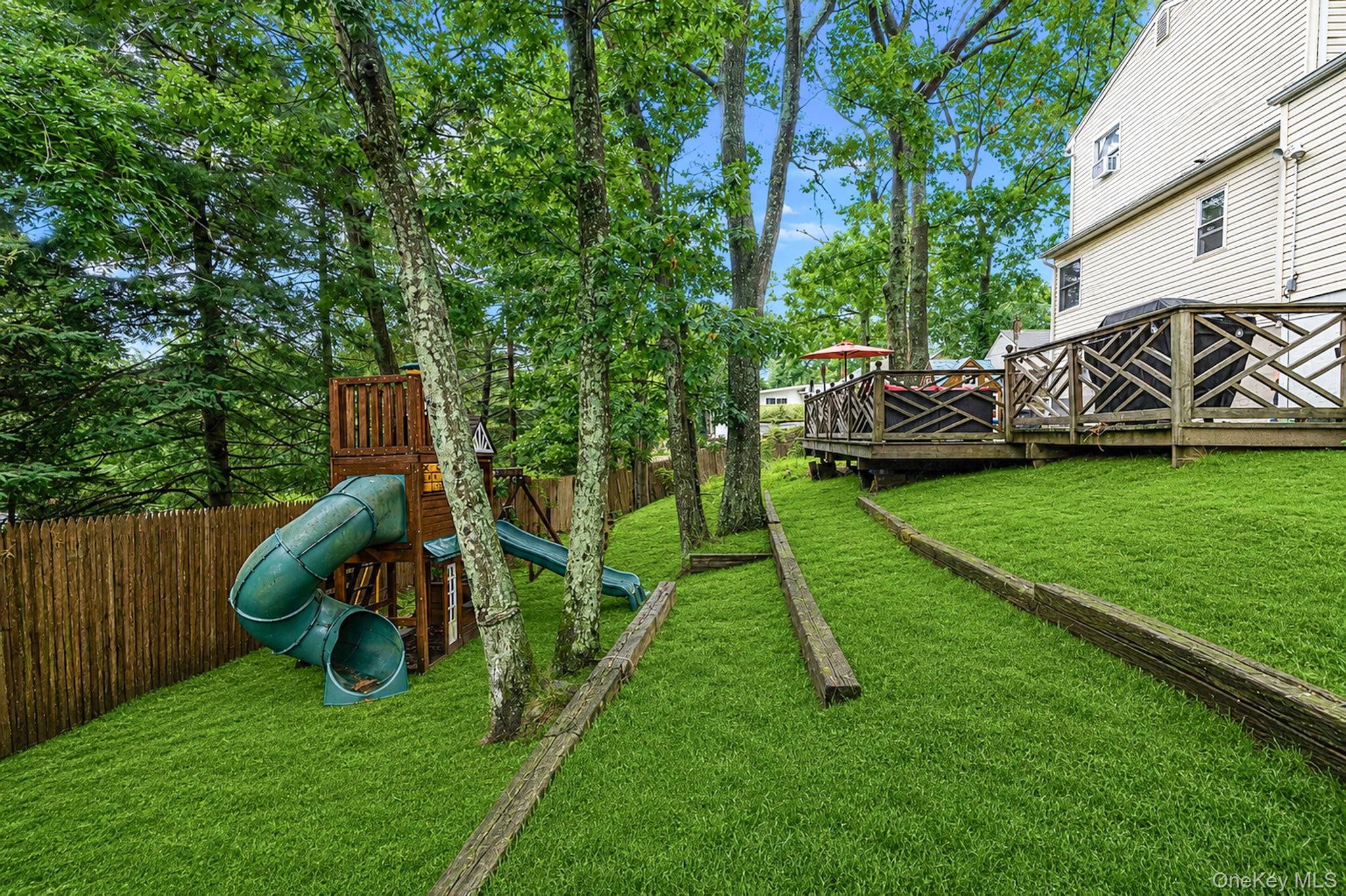 30 Sayville Road Sound Beach, NY 11789 - Photo 7 of 30