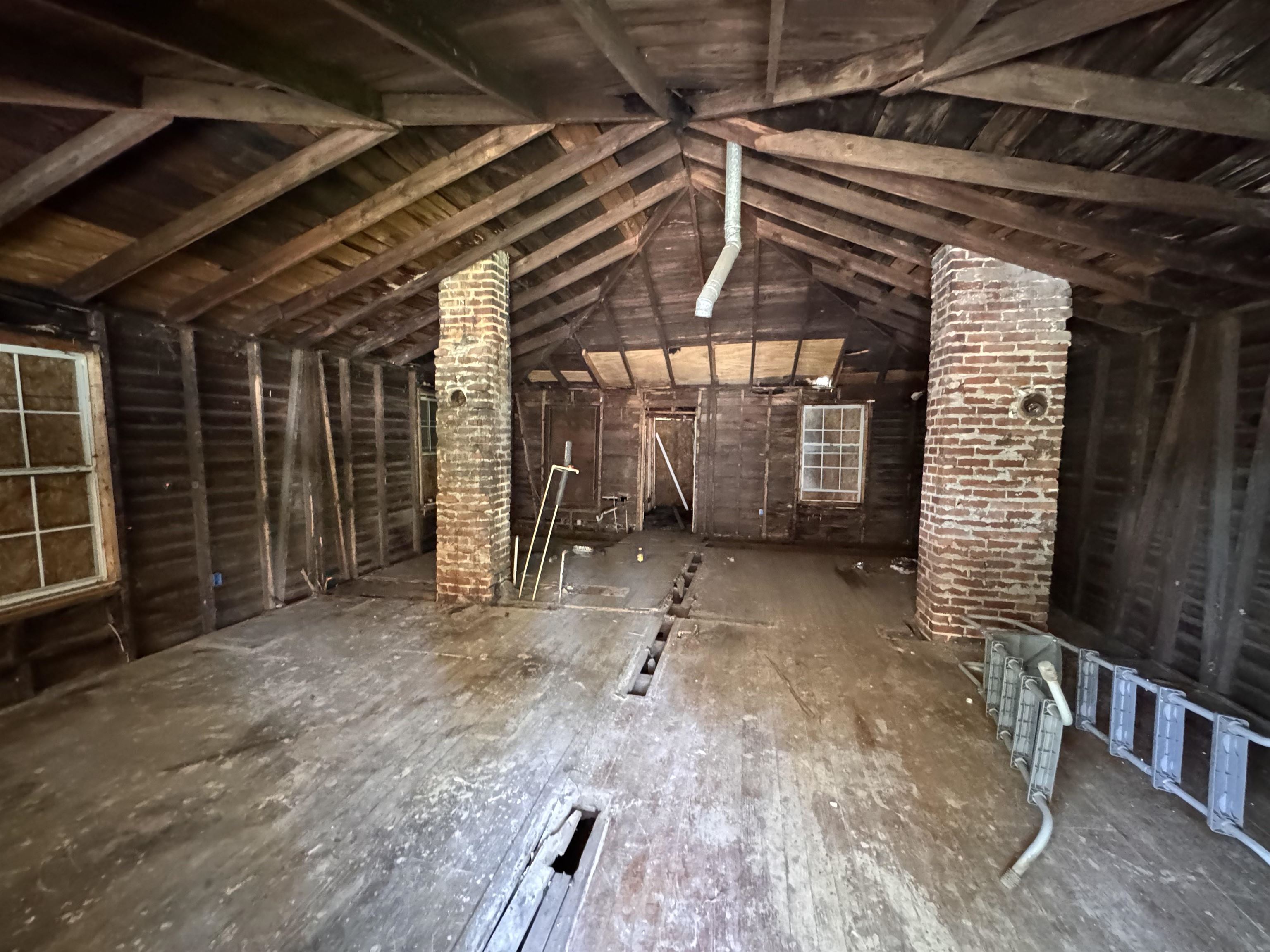 2139 Lyon Avenue Memphis, TN 38108 - Photo 3 of 9 View of unfinished attic