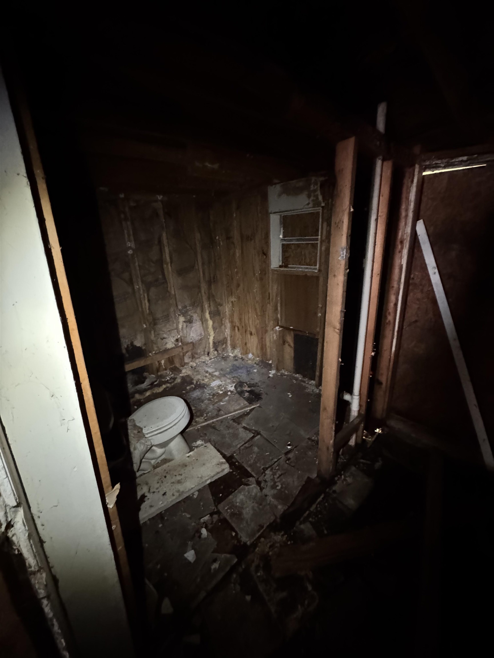 2139 Lyon Avenue Memphis, TN 38108 - Photo 8 of 9 View of misc room