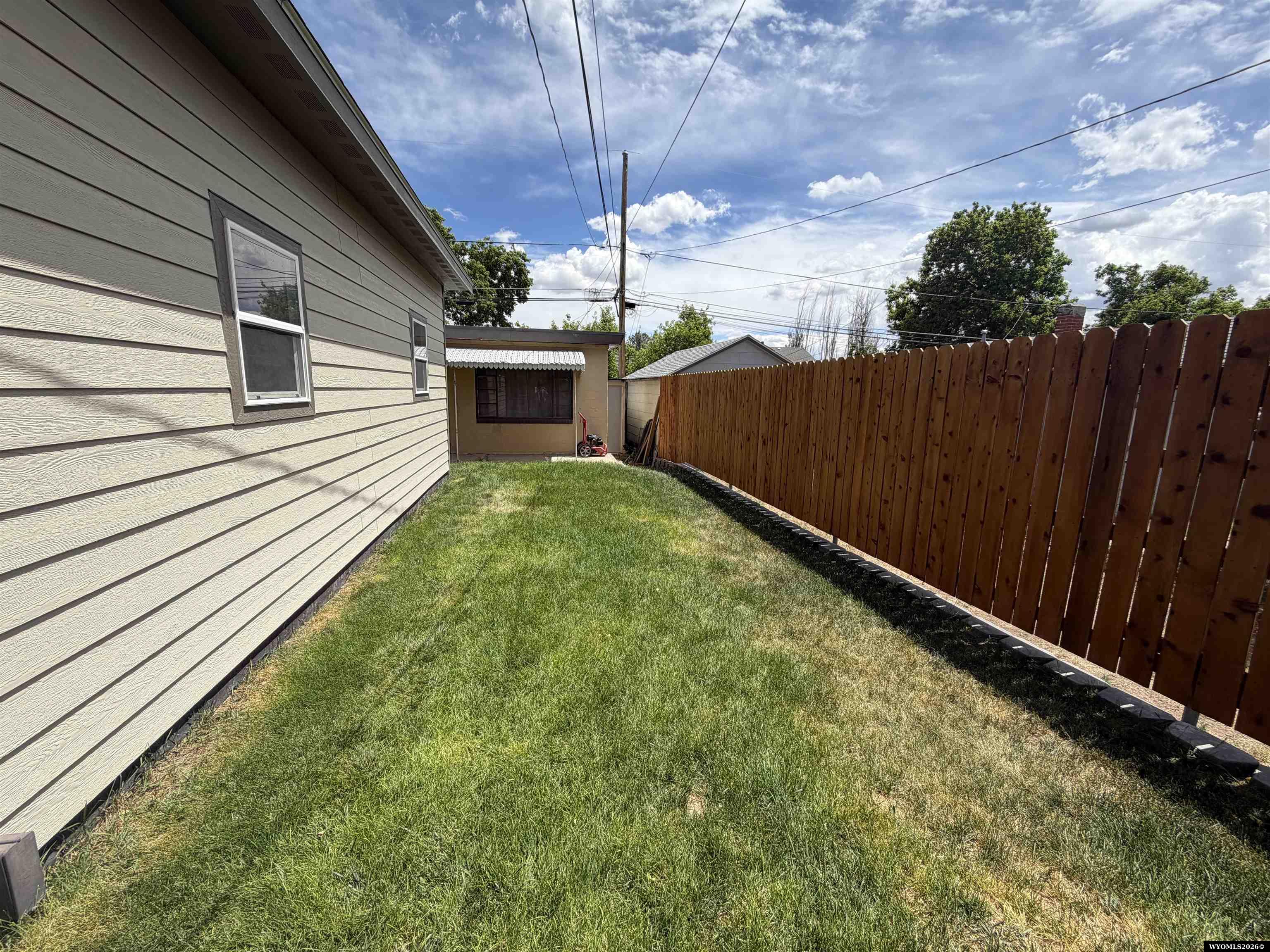 915 8th Street Rawlins, WY 82301 - Photo 33 of 38