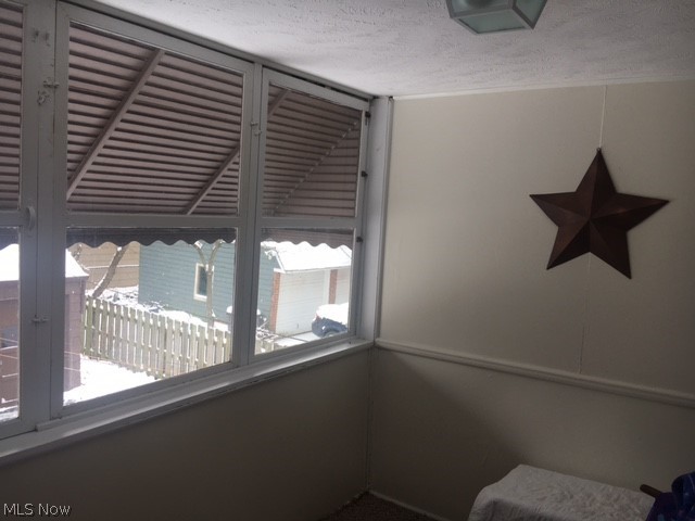 3569 Ingleside Road Beachwood, OH 44122 - Photo 10 of 12 Nice enclosed porch off the second bedroom