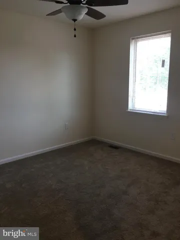 $2,400 | 357 Oakwood Avenue, Unit 204, Glassboro, NJ 08028