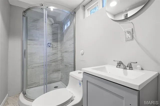 $196,999 | 2224 Lovett Drive, St. Louis, MO 63136