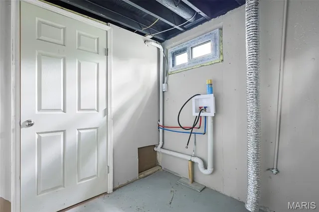 $196,999 | 2224 Lovett Drive, St. Louis, MO 63136