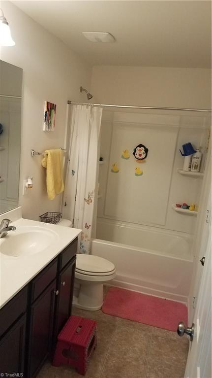 3267 Grandview Club Road Pfafftown, NC 27040 - Photo 20 of 25