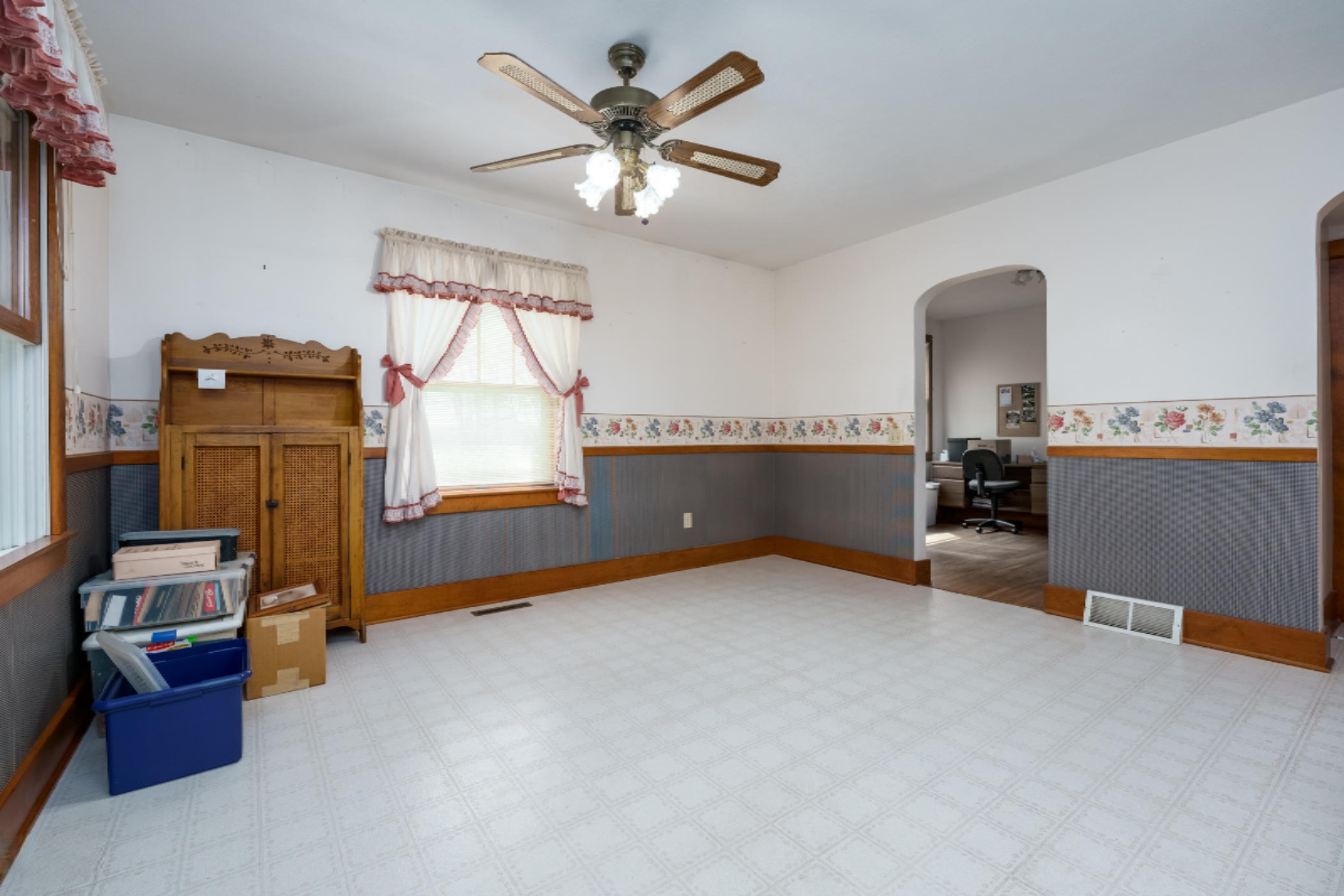 576 Hammond Road Hastings, MI 49058 - Photo 8 of 46 Hammonds_Rd_576_Hastings_49058-4