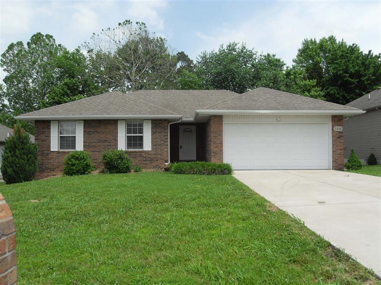 3446 South Brunswick Avenue Springfield, MO 65809 - Photo 1 of 1 Primary Photo