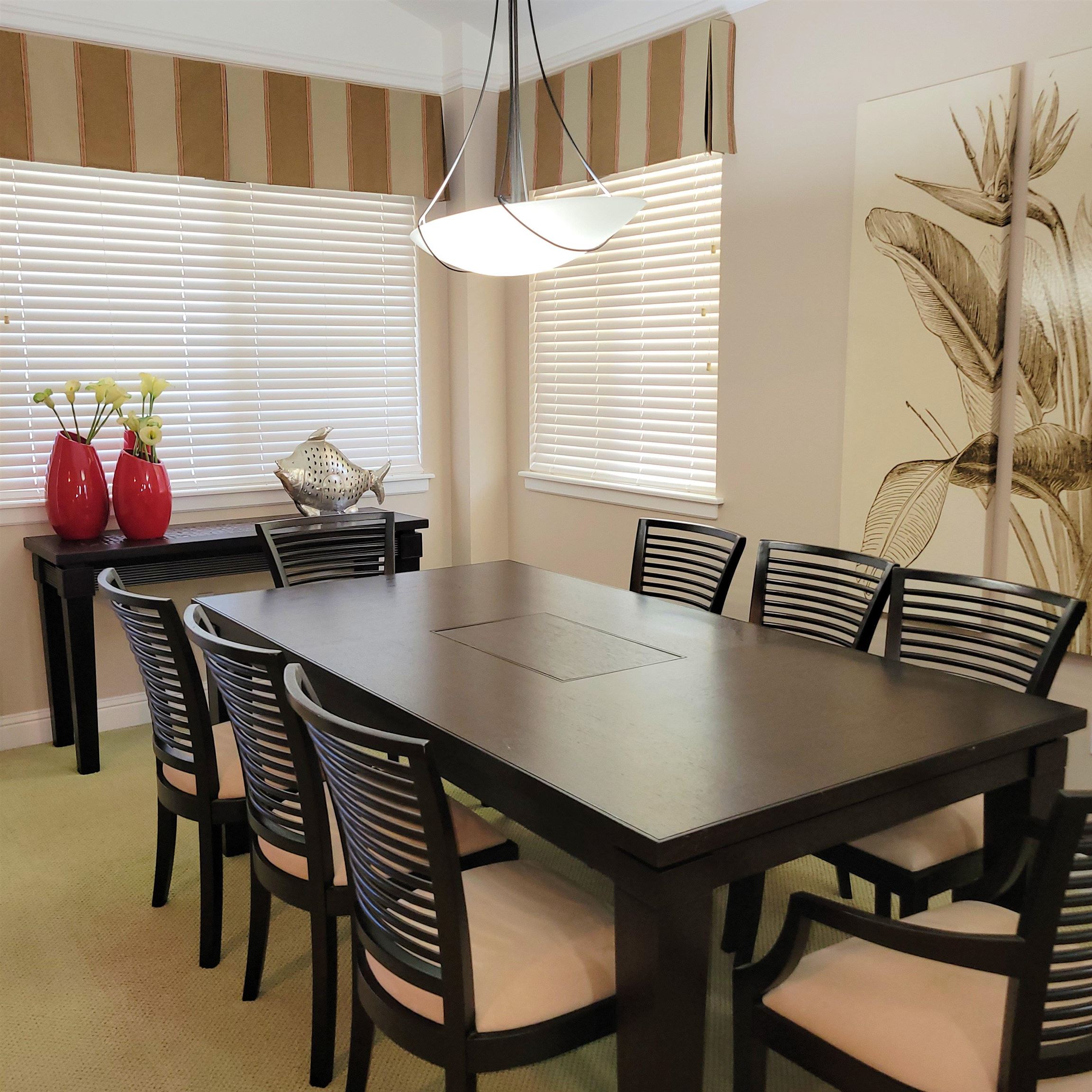 83 Kainehe Place, Unit 9B Kihei, HI 96753 - Photo 8 of 23 a view of a dining room with furniture