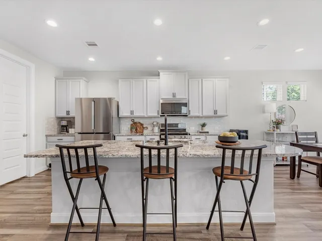 $2,800 | 3112 Flower Market Lane, Houston, TX 77080