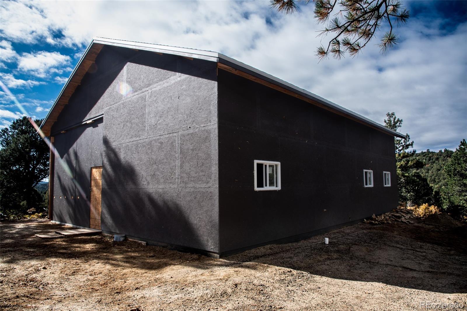33191 Elk Park Road Trinidad, CO 81082 - Photo 2 of 20 a side view of a house
