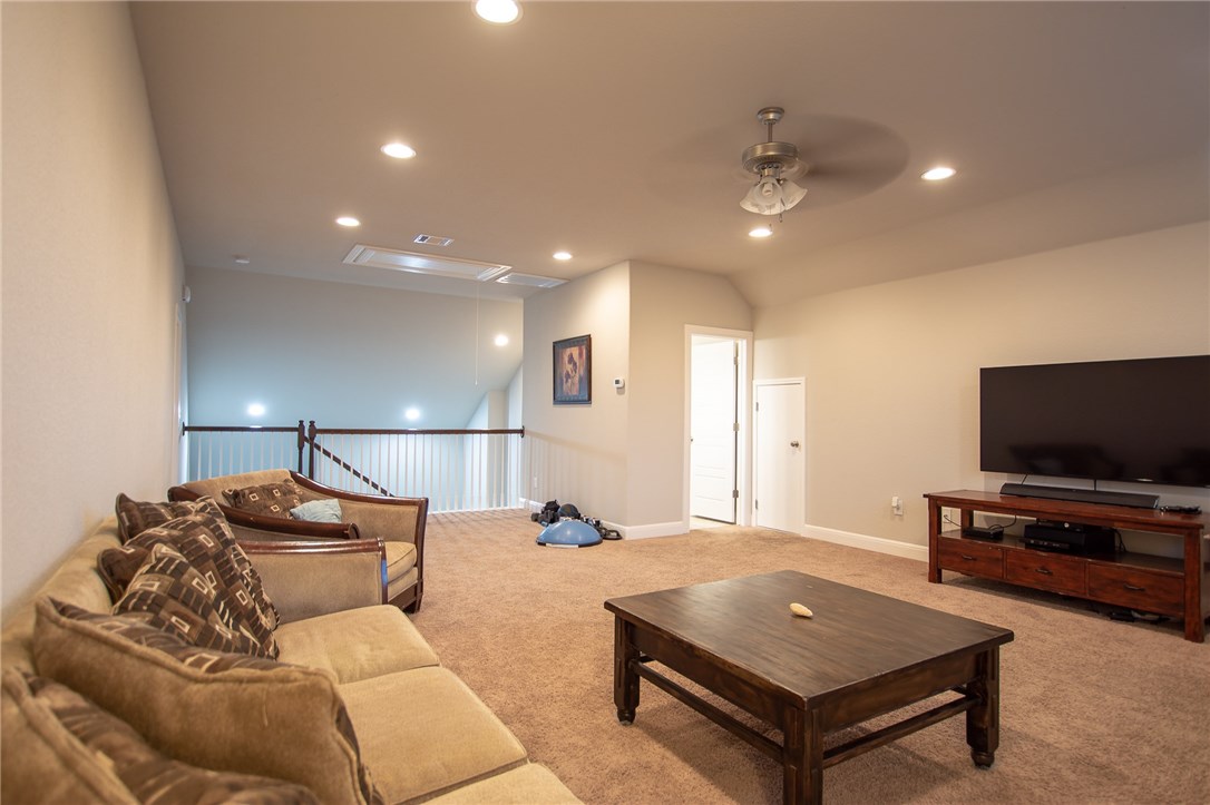 22521 Rock Wren Road Spicewood, TX 78669 - Photo 26 of 38