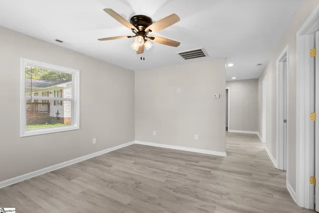 $159,000 | 806 Watts Avenue, Laurens, SC 29360