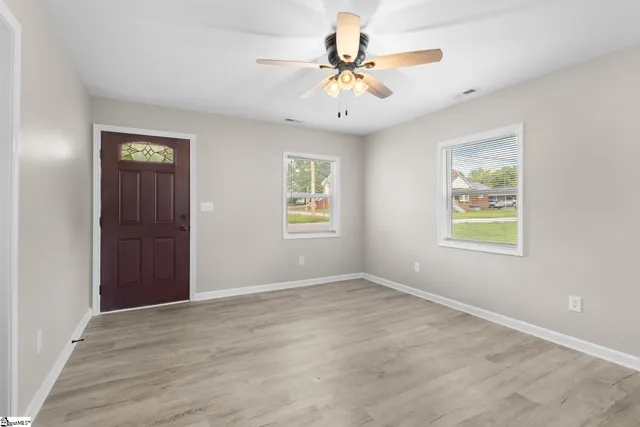 $159,000 | 806 Watts Avenue, Laurens, SC 29360