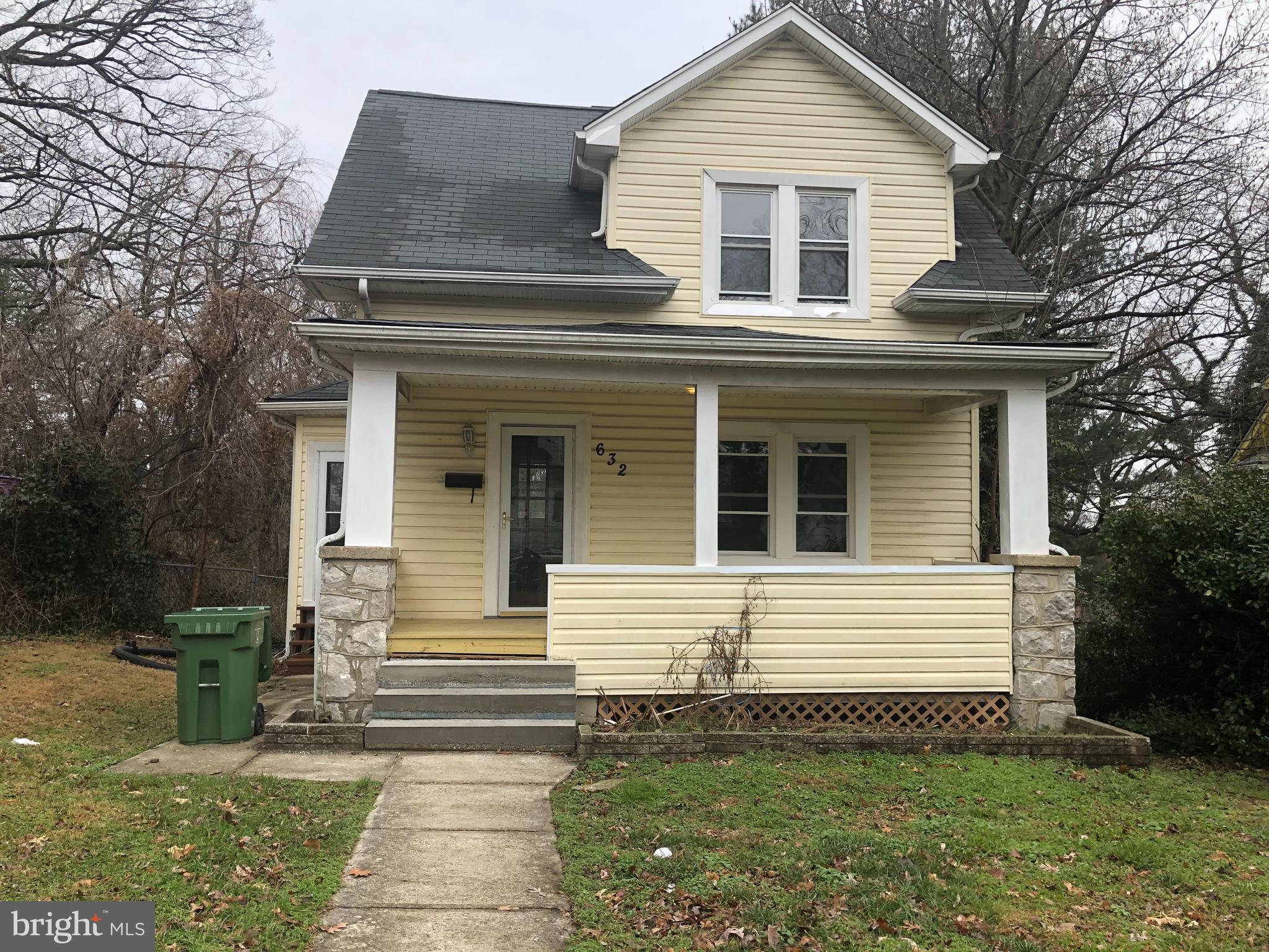 632 St Dunstans Road Baltimore, MD 21212 - Photo 1 of 40