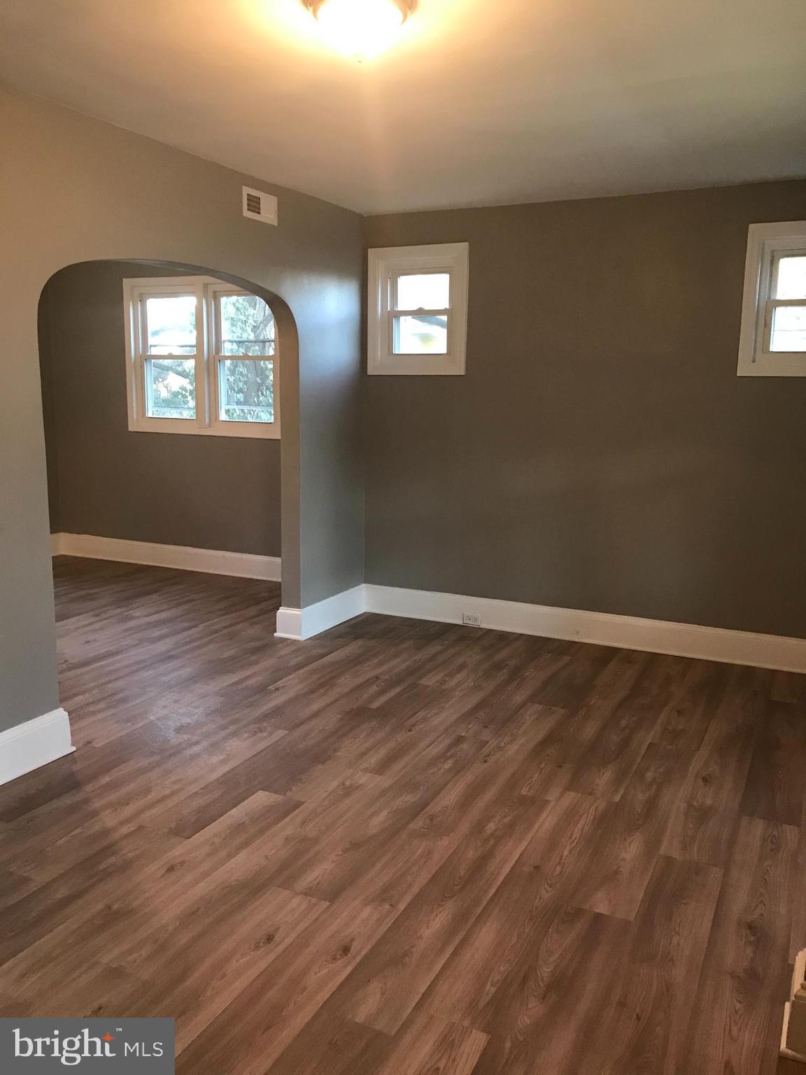 632 St Dunstans Road Baltimore, MD 21212 - Photo 13 of 40