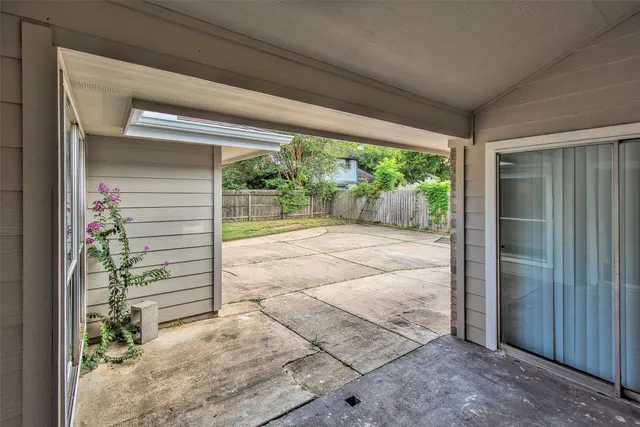 $2,200 | 3415 Pecan Point Drive, Sugar Land, TX 77478