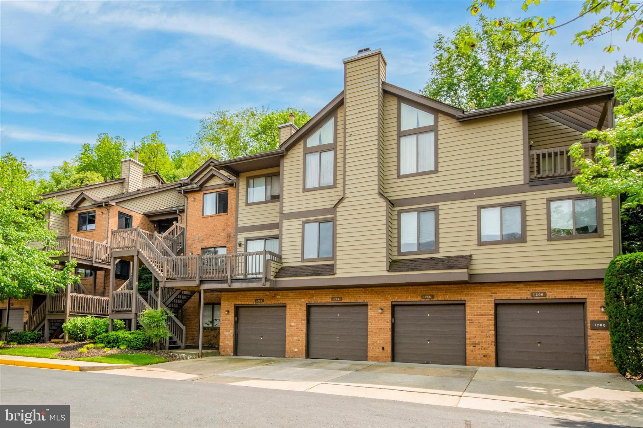 1203 Augusta Circle Mount Laurel, NJ 08054 - Photo 2 of 24