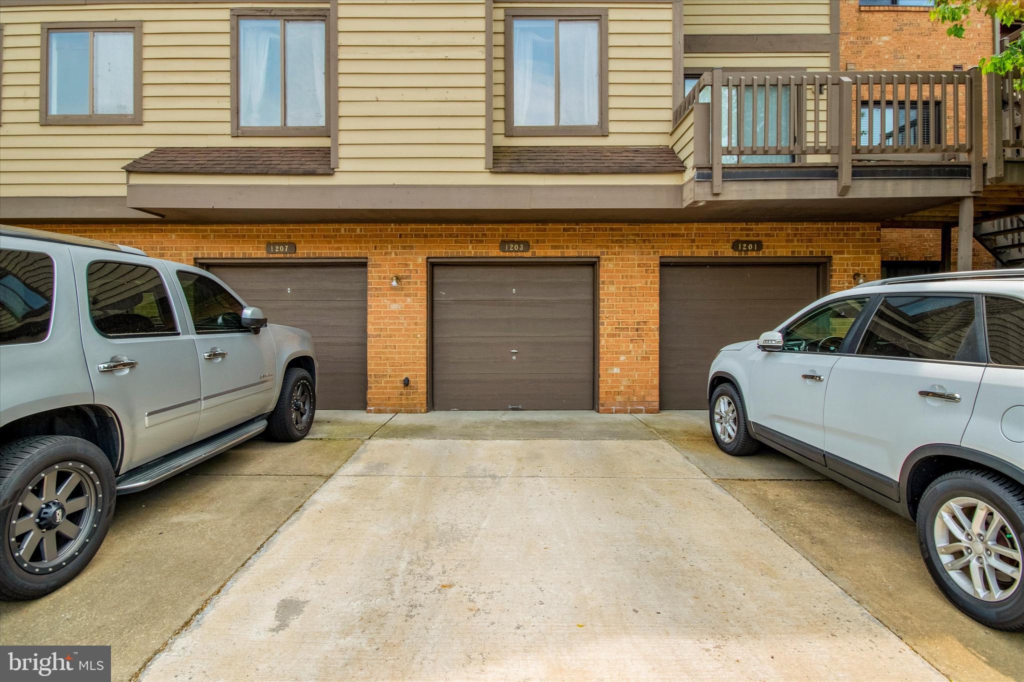 1203 Augusta Circle Mount Laurel, NJ 08054 - Photo 4 of 24