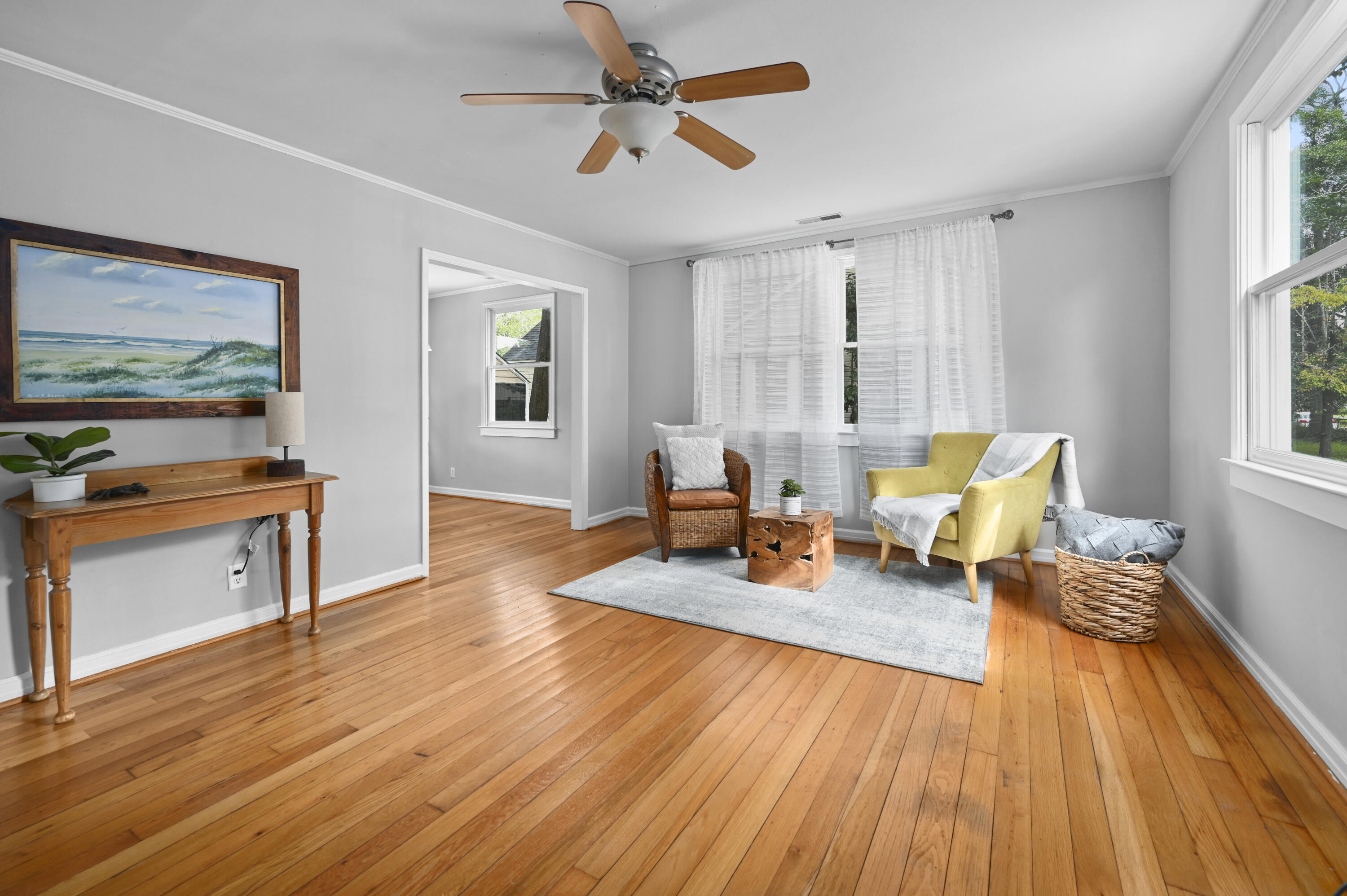4733 Chesterfield Road North Charleston, SC 29405 - Photo 2 of 16 Living Room