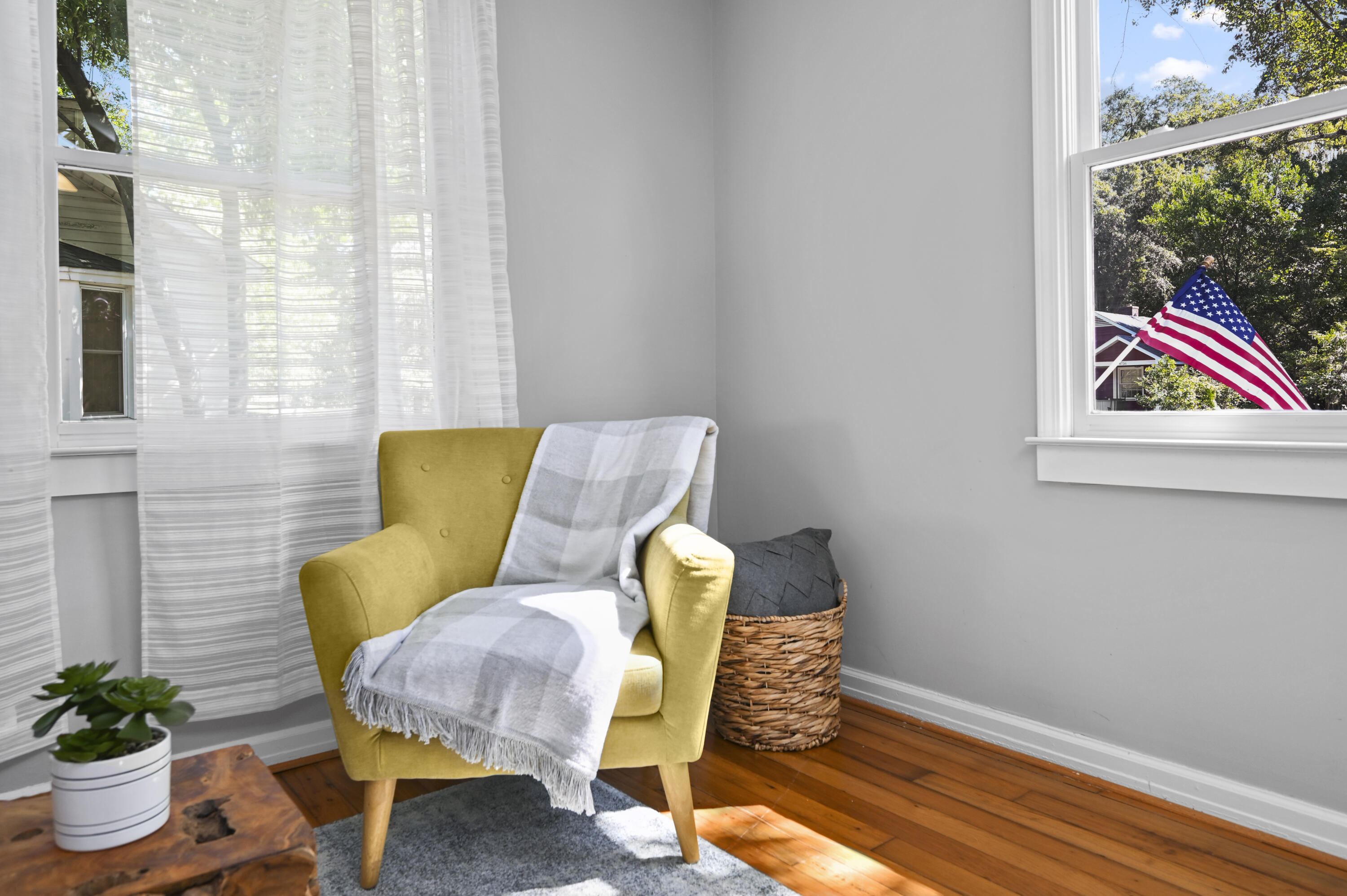 4733 Chesterfield Road North Charleston, SC 29405 - Photo 11 of 16 Natural Light