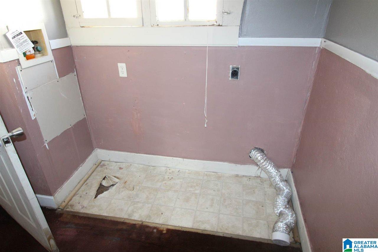 319 East 3rd Street Anniston, AL 36207 - Photo 12 of 14