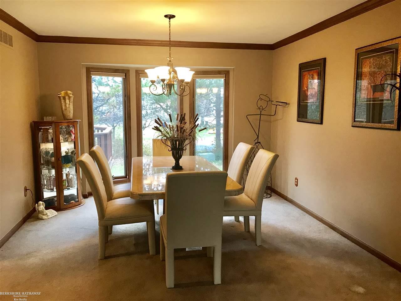 3120 Sunbury Court Rochester, MI 48309 - Photo 24 of 41 31336330-23.JPG