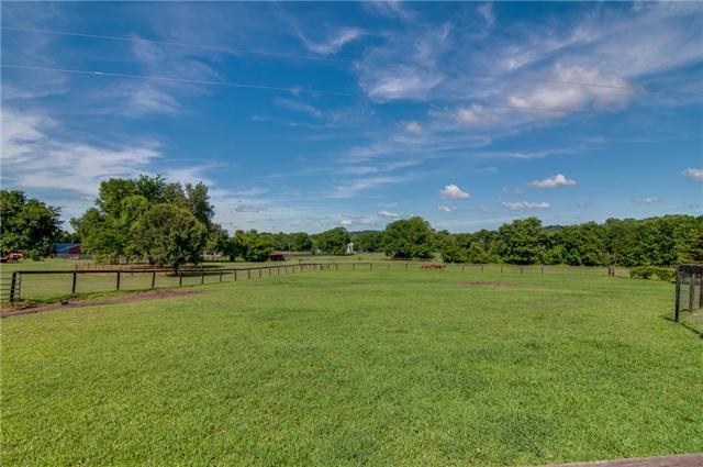 3381 Blazer Road Franklin, TN 37064 - Photo 18 of 20 a view of an outdoor space and deck