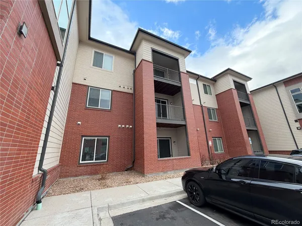$2,250 | 14341 East Tennessee Avenue, Unit 104, Aurora, CO 80012