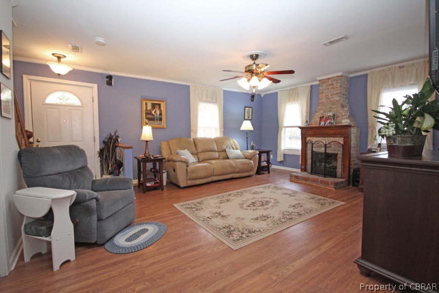 8405 Back Creek Road Gloucester, VA 23061 - Photo 2 of 24