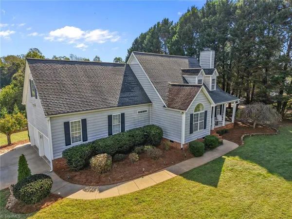 $520,000 | 7710 Sorrel Run Court, Summerfield, NC 27358