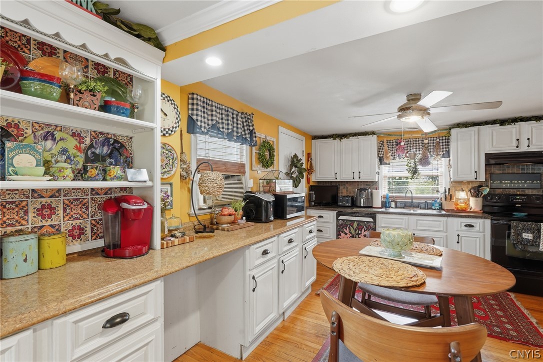 523 South Terry Road Geddes, NY 13219 - Photo 10 of 39 Kitchen