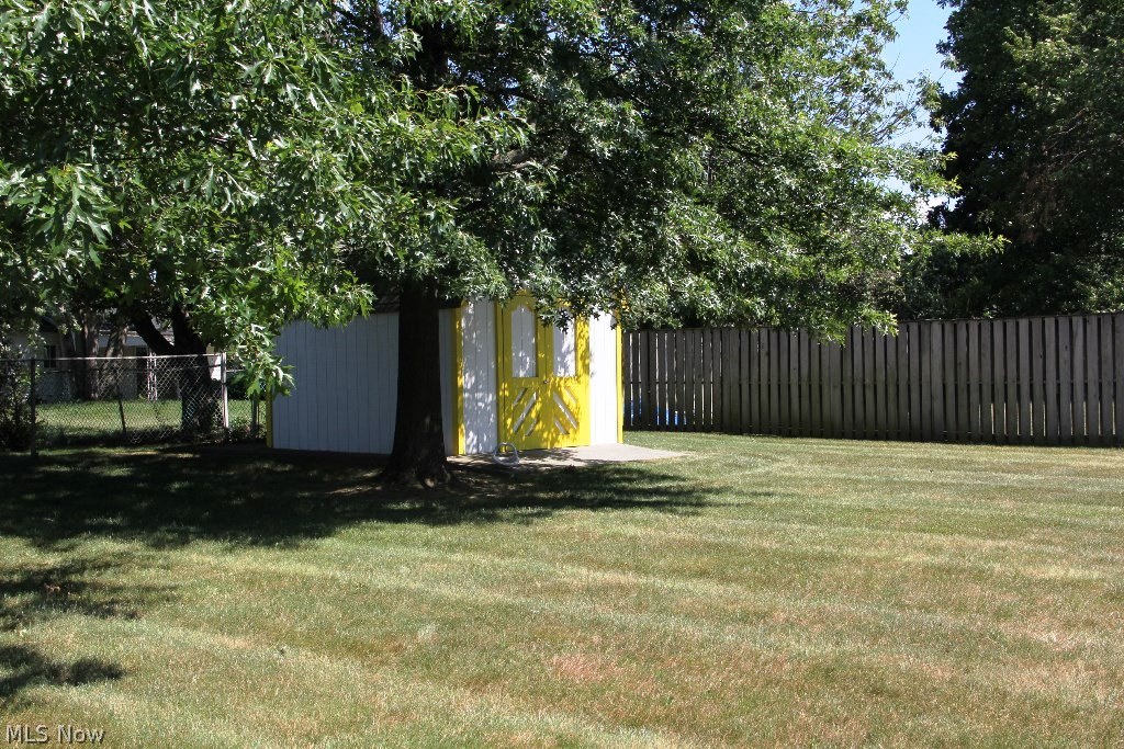 941 Millridge Road Cleveland, OH 44143 - Photo 21 of 22 Gallery Image 21