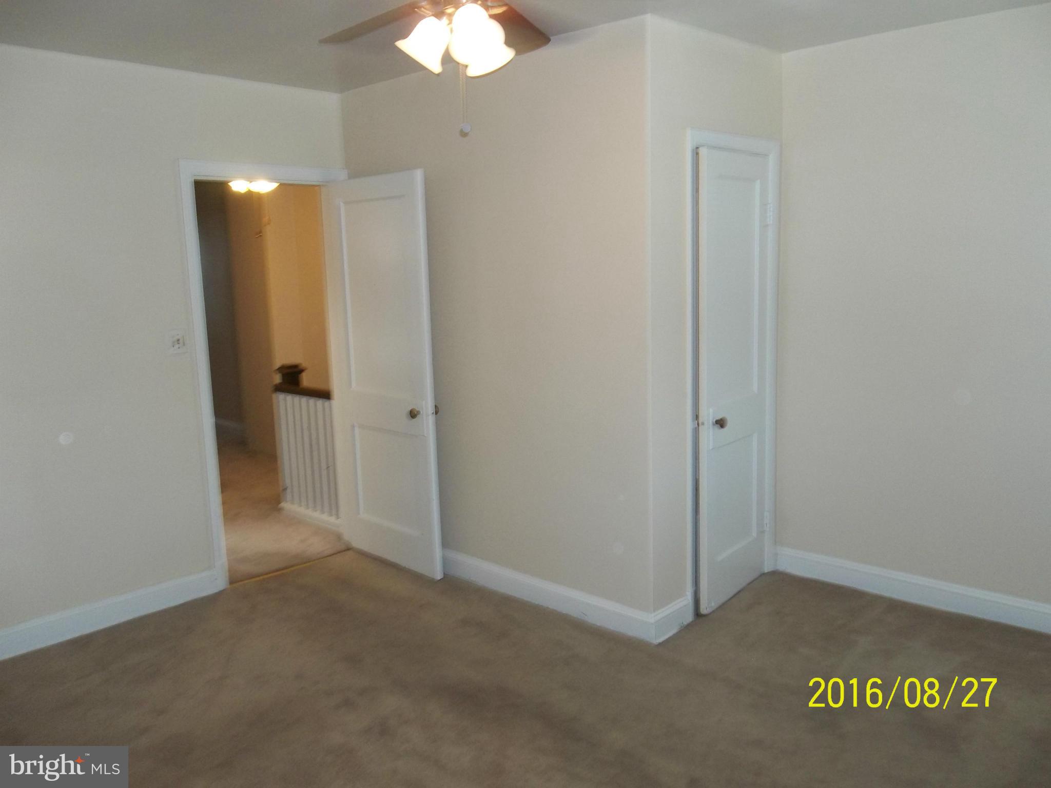 3810 Flowerton Road Baltimore, MD 21229 - Photo 11 of 20 an empty room with a bathroom